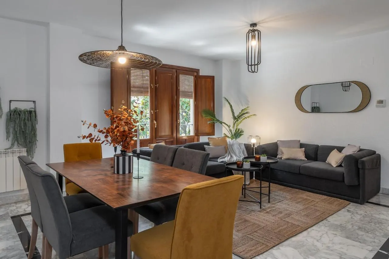 Tuguest San Anton II Apartment Grenade
