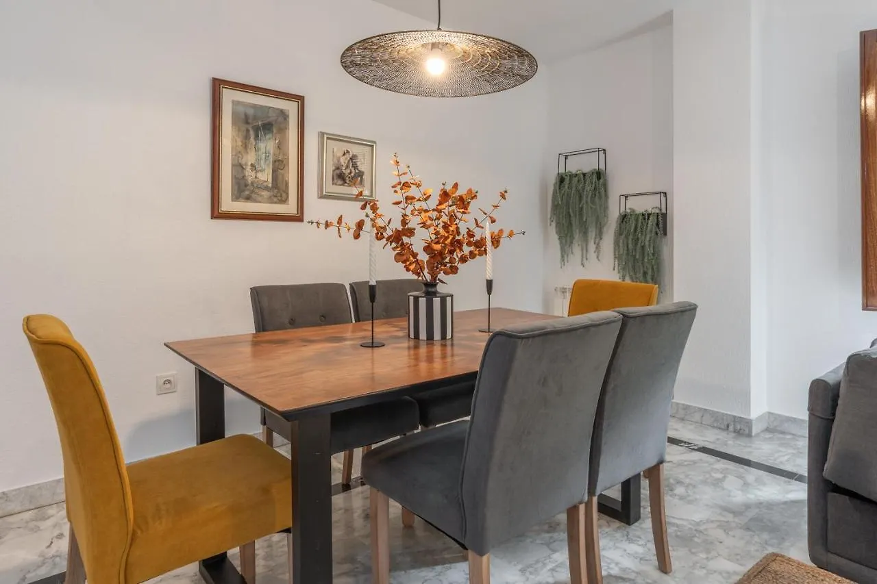 Tuguest San Anton II Apartment Granada 0*,  Spain